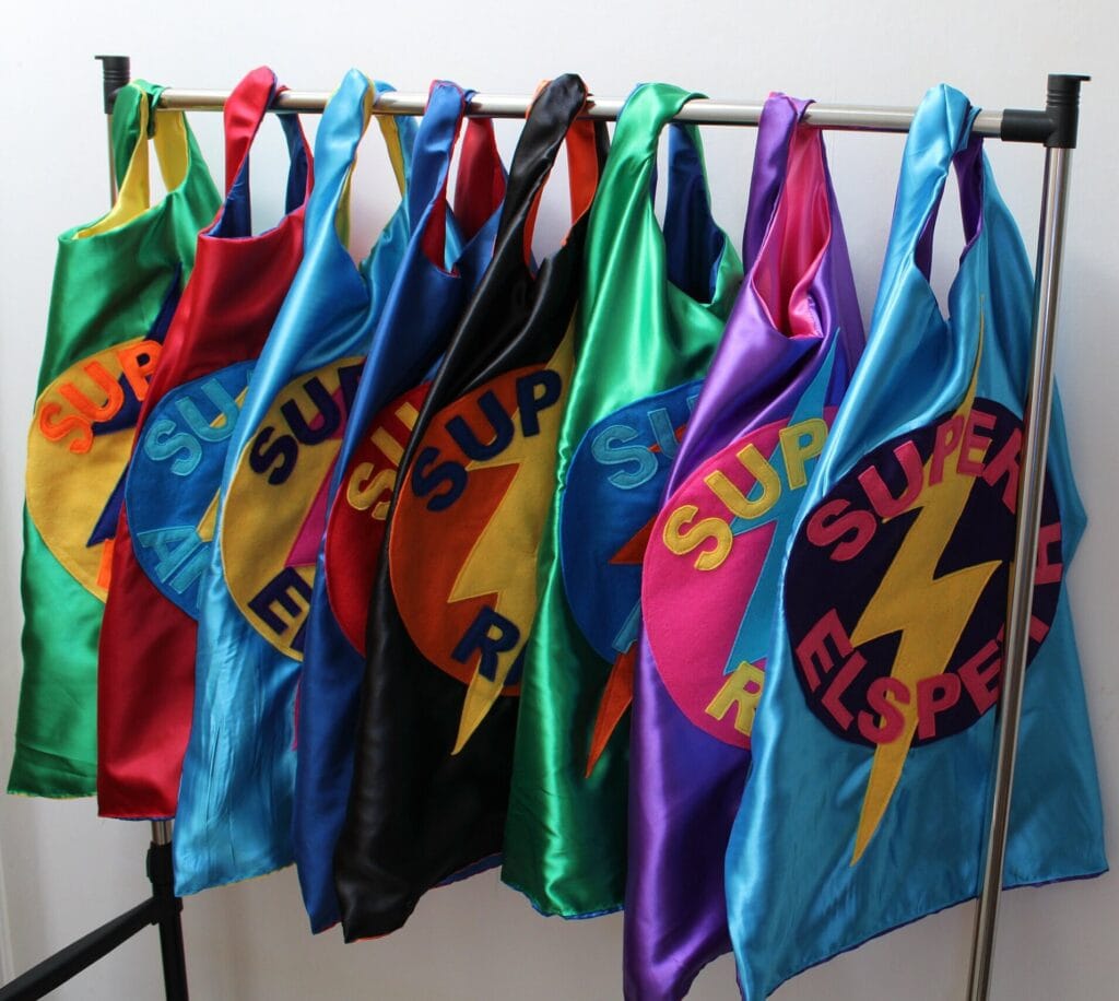 Party Bundle Of 20 Personalised Superhero Capes The Flat Of Kat